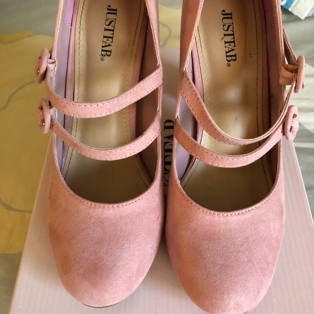 Just fab rose pumps!!